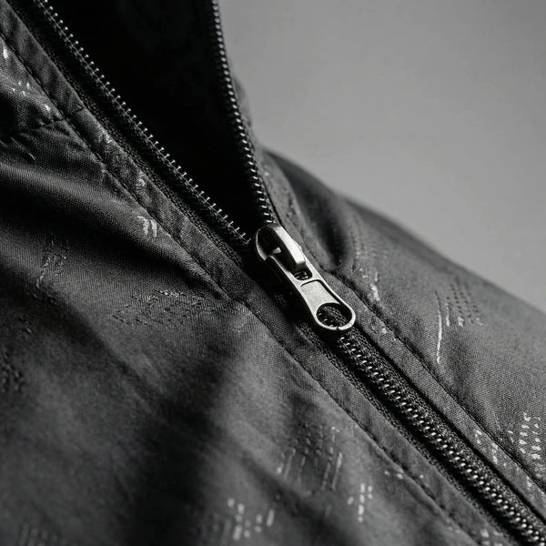 Lekka Kurtka Z Kapturem Na Wiatr