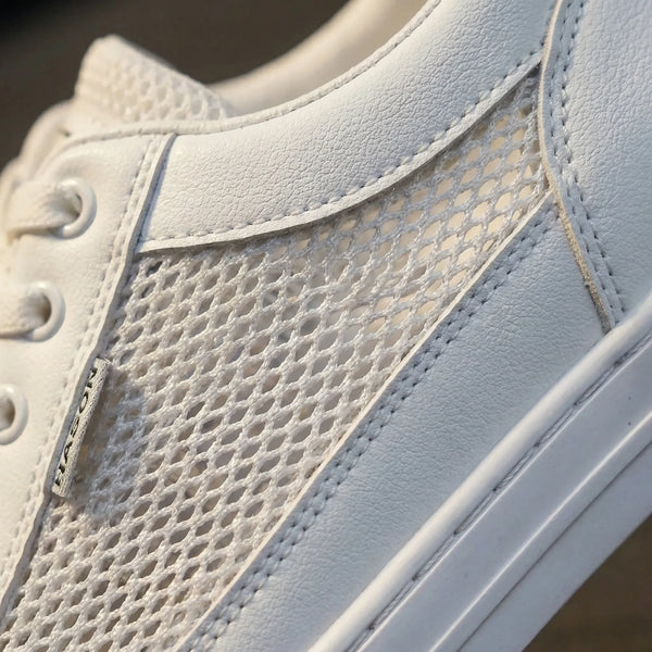 Niska Damska Trampka Z Wentylowaną Cholewką