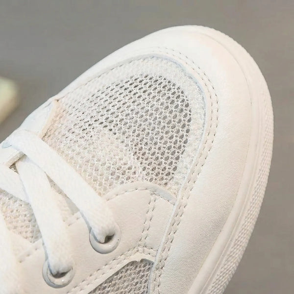 Niska Damska Trampka Z Wentylowaną Cholewką