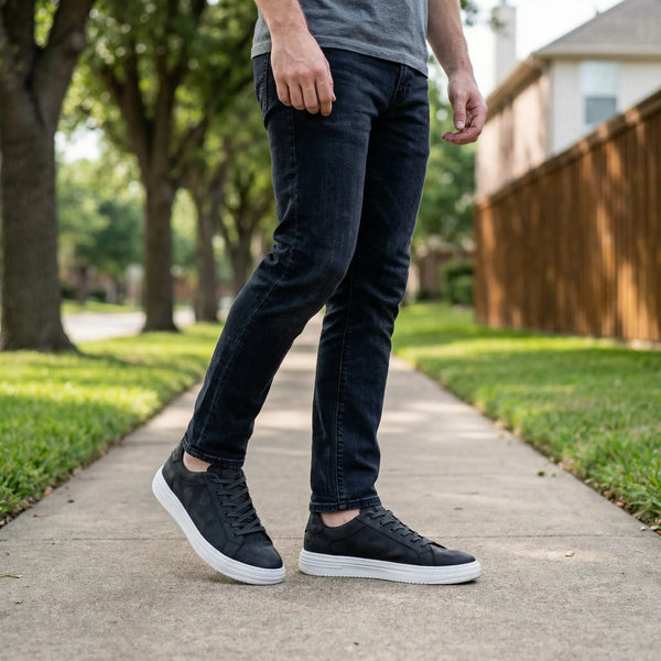 Niskoprofilowy Sneaker Z Sznurowaniem