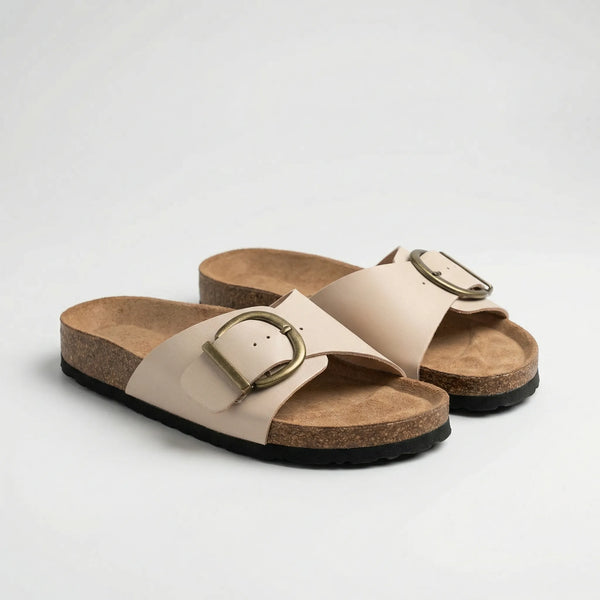 Klapki Damskie Z Szerokim Paskiem I Klamrą