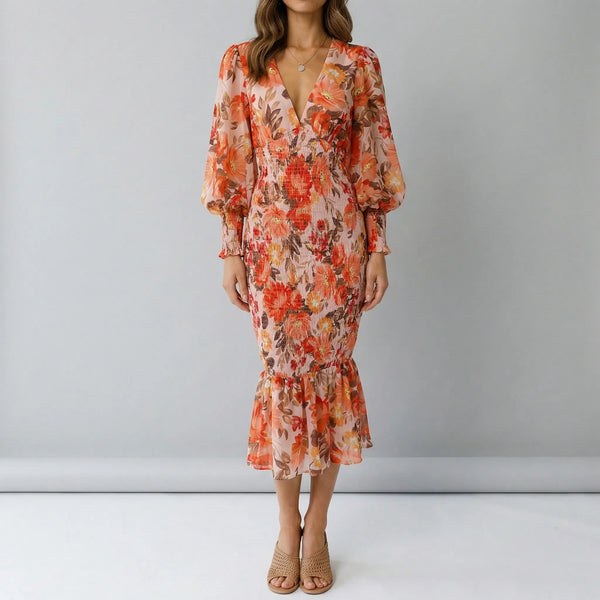 Midi Sukienka Ze Zmarszczonym Stanikiem W Kwiaty