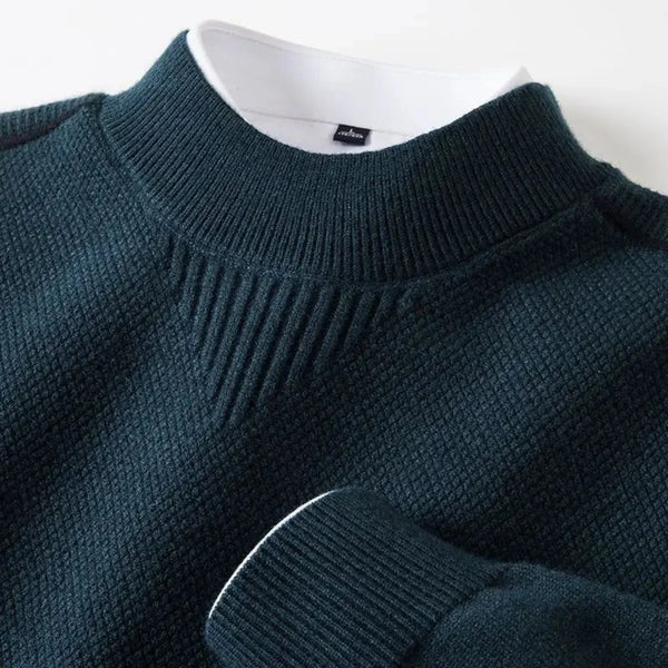 Sweter Z Fakturowanym Splotem I Golfem